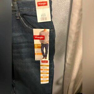 Relaxed Fit Jeans 42x32 Men’s Dark Wash Premium Quality Comfort Stretch NWT